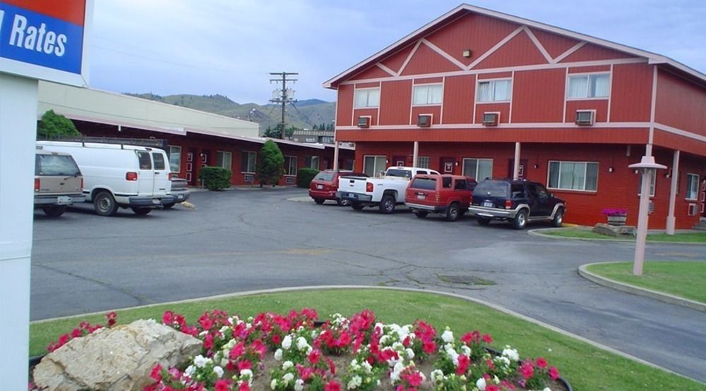 Avenue Motel Wenatchee Zewnętrze zdjęcie